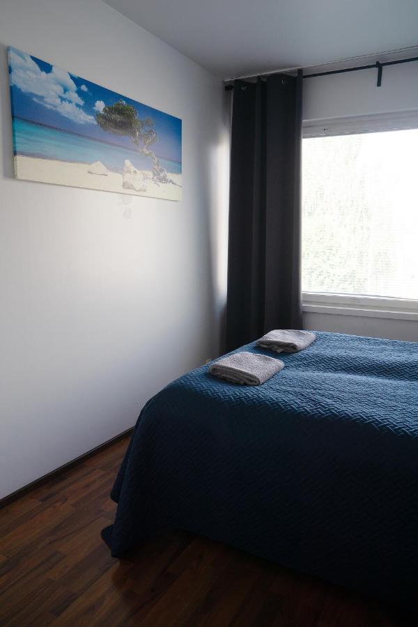 Oulu City Center 4-Room Apartment Parking Esterno foto
